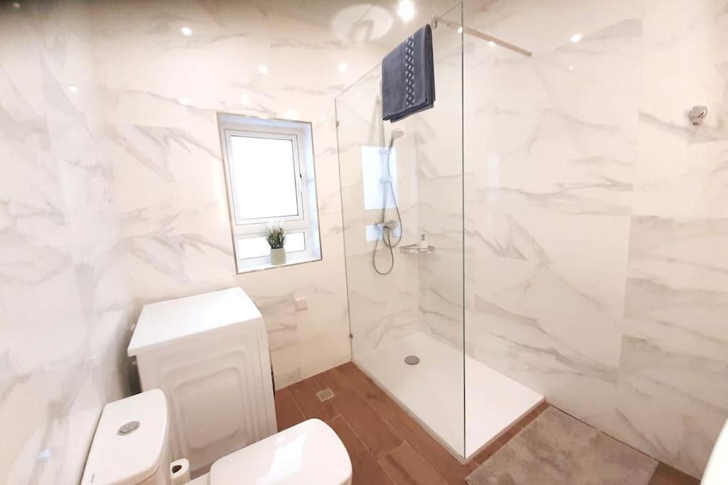 New Seafront Apartment - Spectacular Views San Pawl il-Baħar Zewnętrze zdjęcie