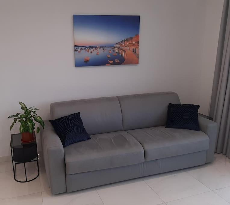 New Seafront Apartment - Spectacular Views San Pawl il-Baħar Zewnętrze zdjęcie